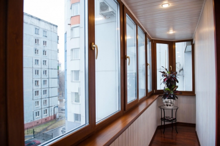 Внутренняя отделка балкона в Екатеринбурге