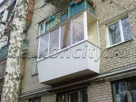 Алюминиевое остекление балконов недорого