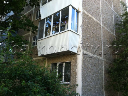 Алюминиевое остекление балкона в Екатеринбурге от Балкон-Сити