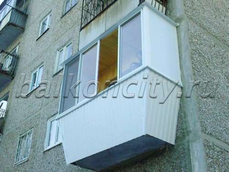 Застеклить балкон в Екатеринбурге под ключ